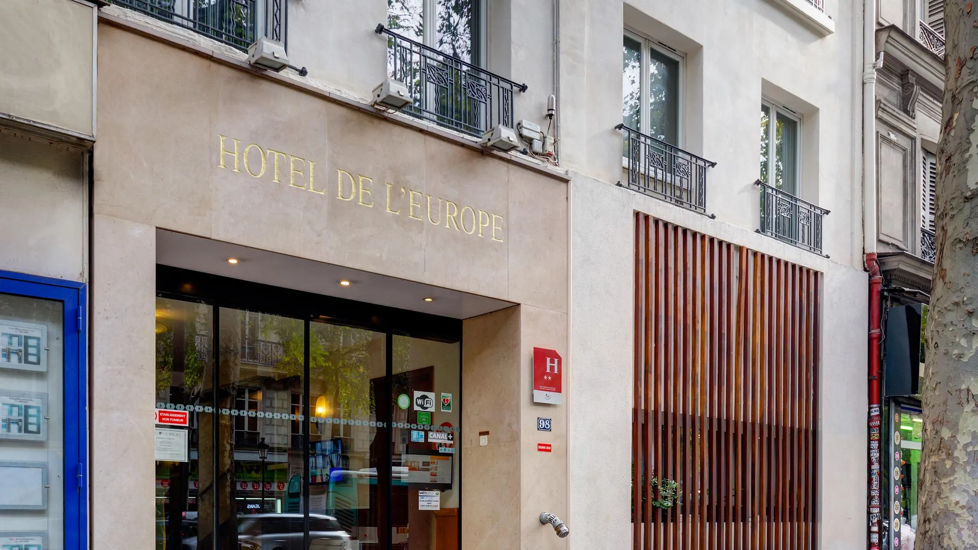 Otel Lena