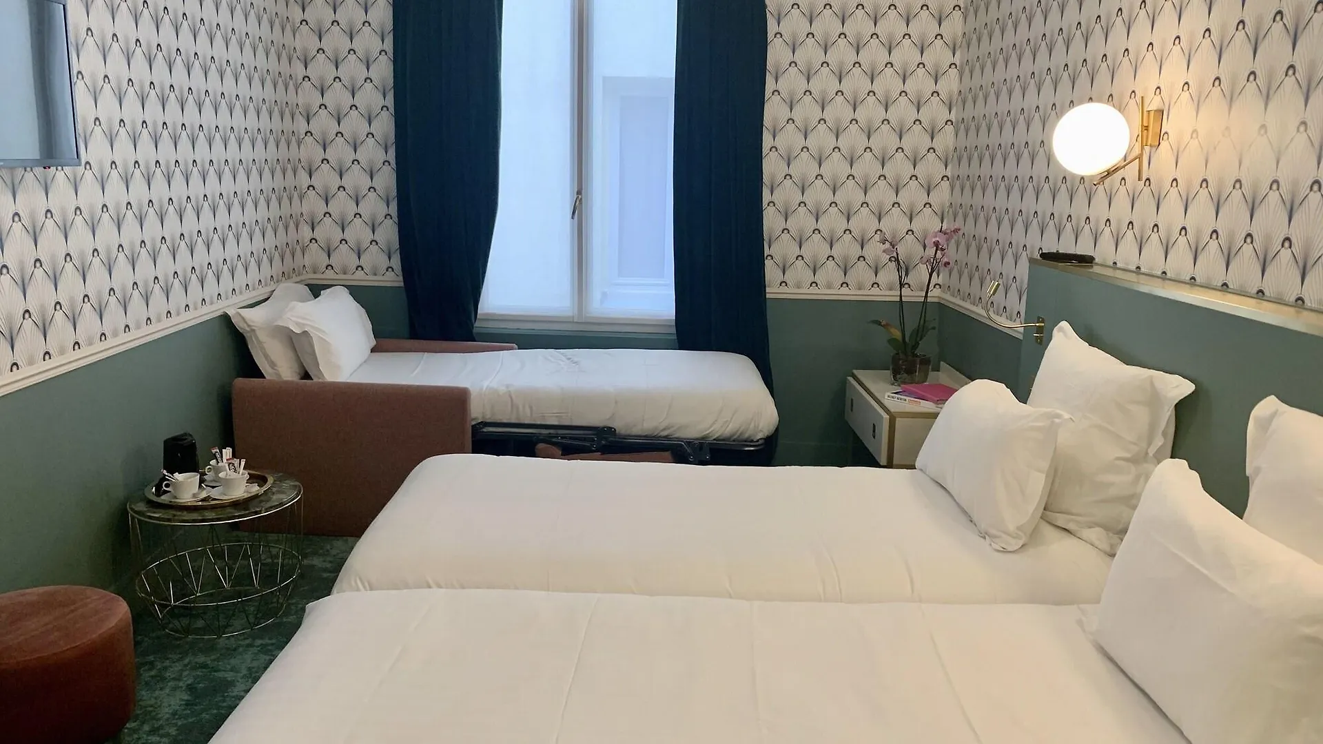 Otel Lena 3*