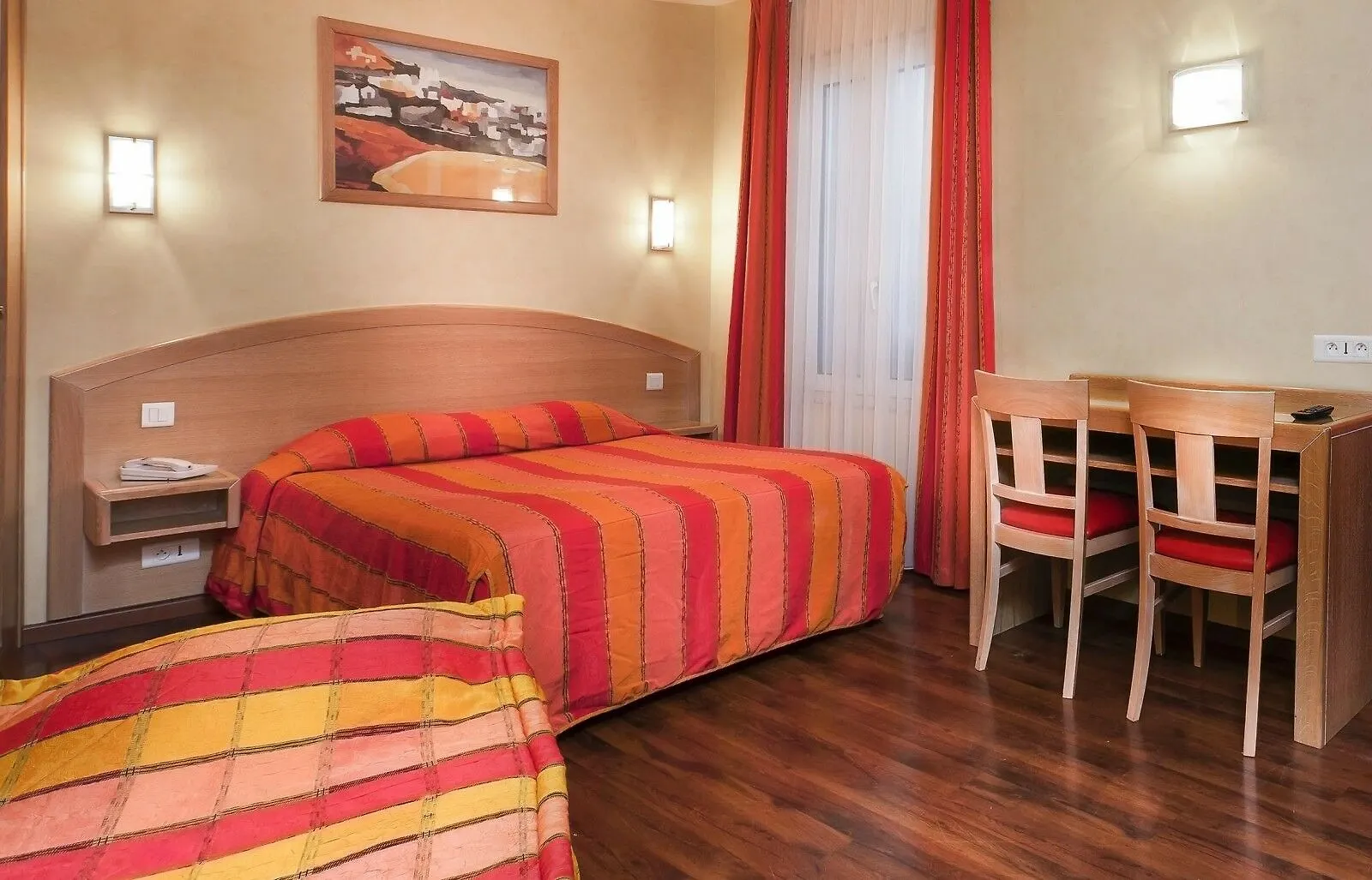 Otel Lena