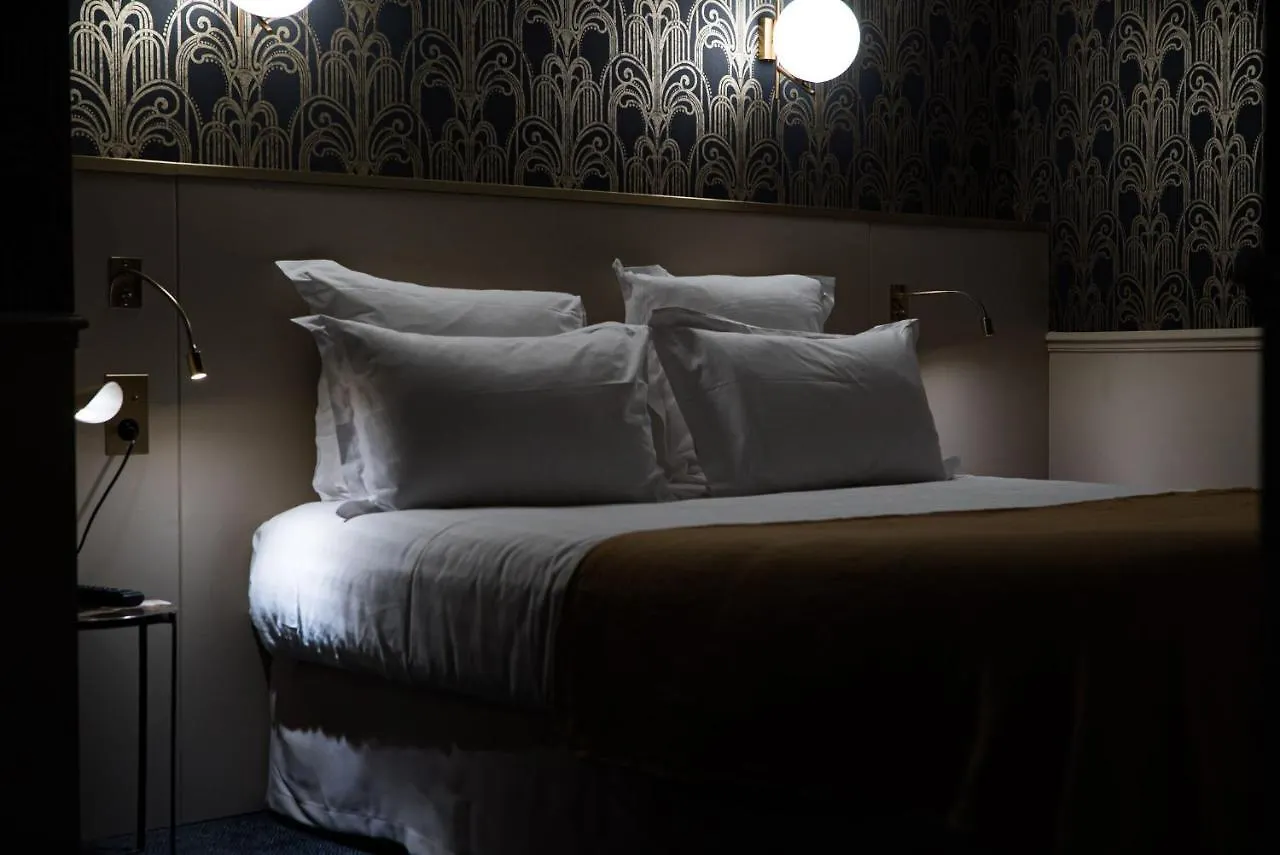 Hotel Léna Paris