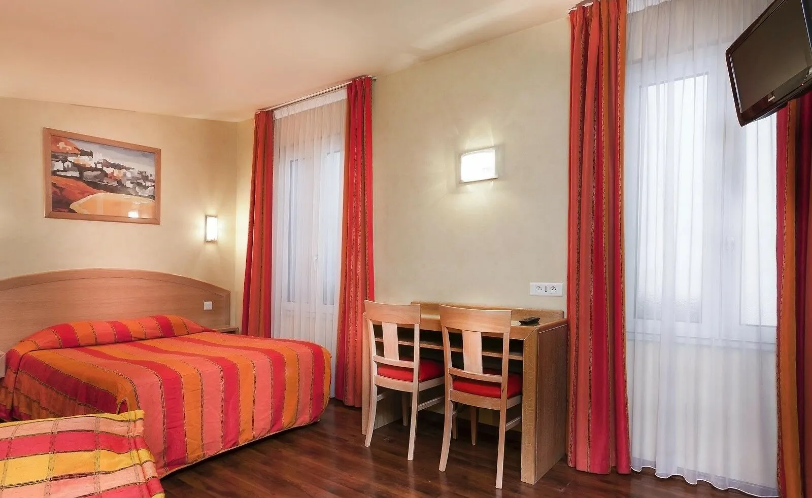 Léna Hotel Paris