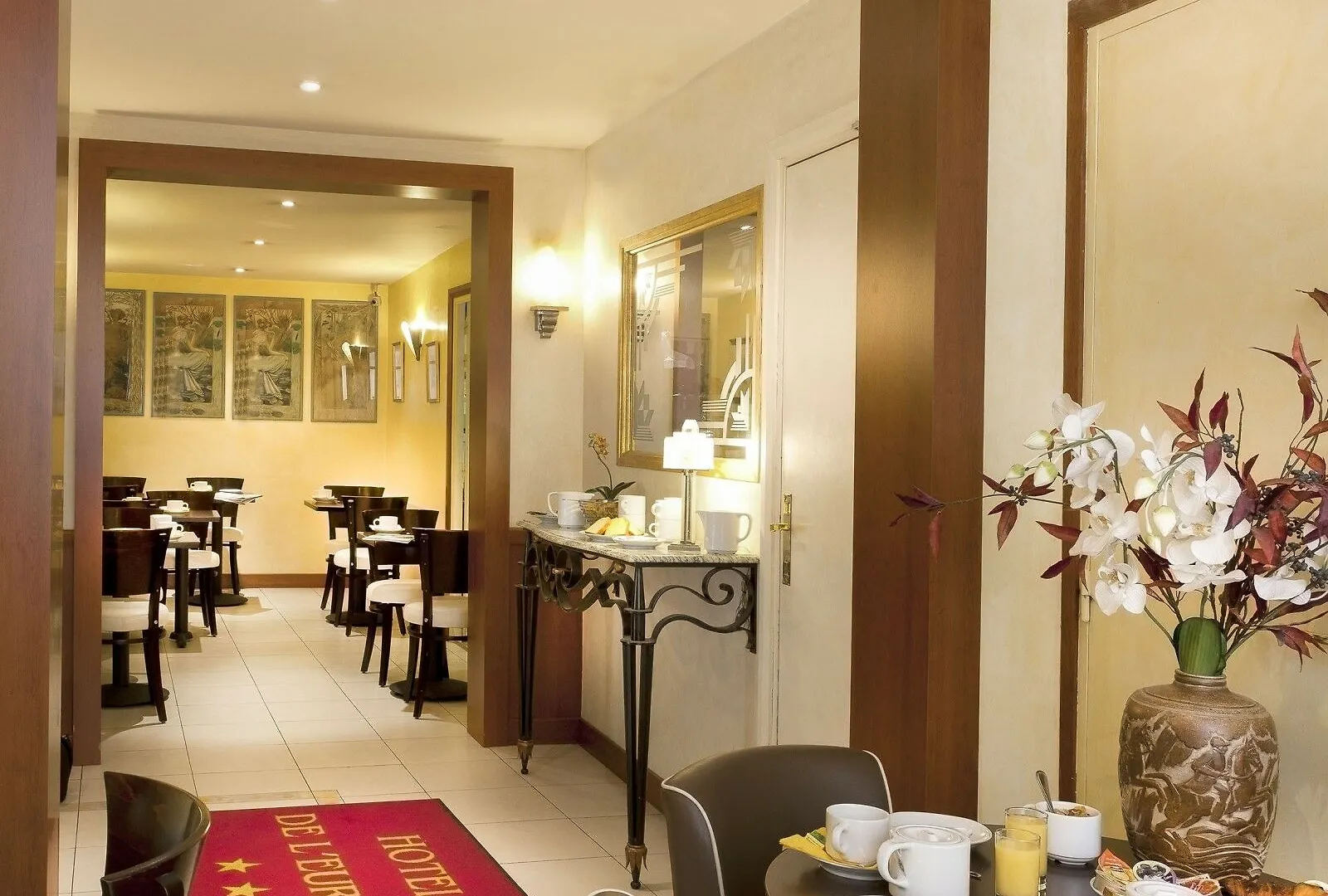 Hotel Lena Paris